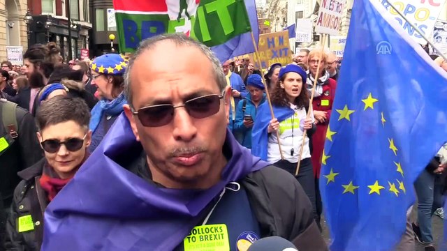 Brexit konusunda yeni referandum yapılmasını isteyen gruplar yürüyüş düzenledi (3) - LONDRA