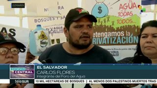 Salvadoreños marchan en el Día Mundial del Agua en defensa del recurso
