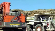 10 La Extrema Camiones De Volteo Excavadora Descarga Potente Equipo Pesado De Transporte De Carga Sobredimensionada