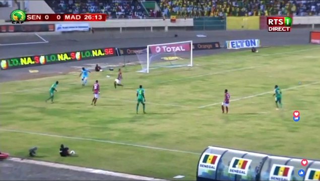 Sénégal 1-0 Madagascar : Mbaye Niang ouvre le score, admirez son but !