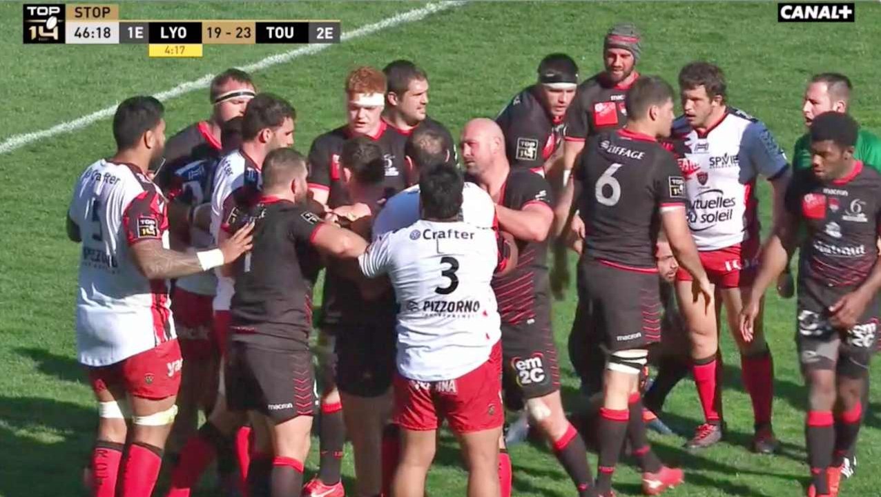 La tension explose entre les joueurs toulonnais et lyonnais