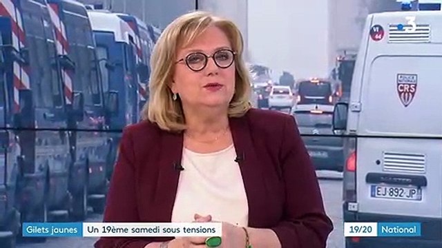 Un policier évacué en marge des manifestations de gilets jaunes