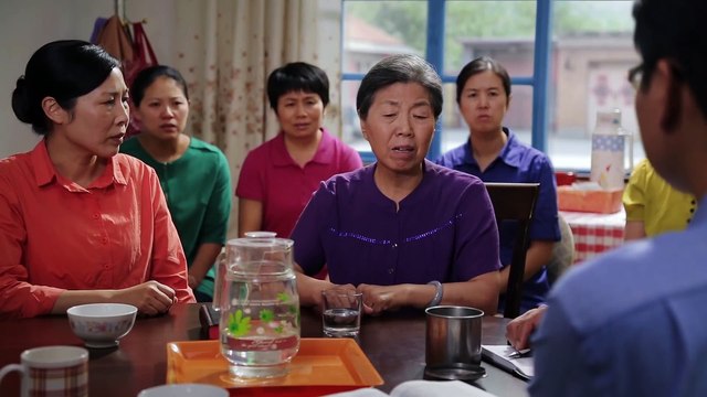 Filme evangélico Fé em Deus Trecho 3 – O que o trabalho e a aparição de Deus trazem à comunidade religiosa?