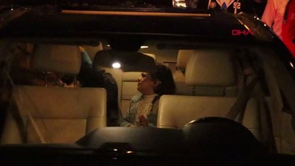 Fatih'te Makas Atan Bir Otomobil İki Otomobile Kaza Yaptırdı: 1'i Çocuk 5 Yaralı