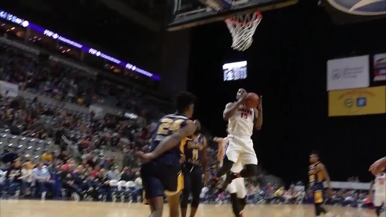 Isaiah Whitehead with the hoop & harm