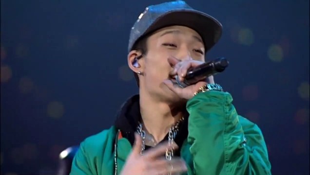 iKON Welcome Back Deluxe Disk 2 - BIGBANG JAPAN DOME TOUR 2014-2015 “X” OPENING ACT COLLECTION OF BEST MO