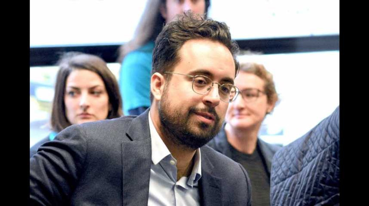 Mounir Majhoubi se fait (encore) passer un savon