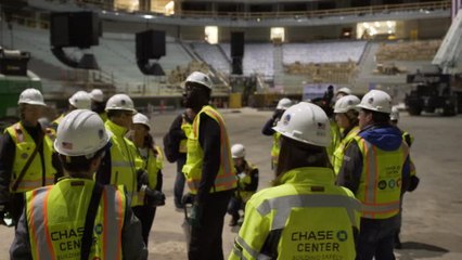Draymond Green tours new Chase Center