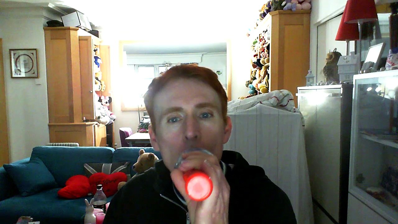 Wiwi égratigne "sous le signe des mousquetaires" de Michel Barouille