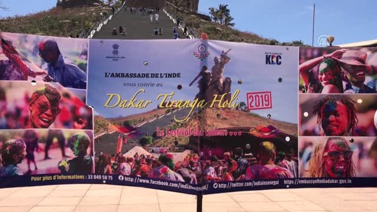 Senegal'de Holi Festivali