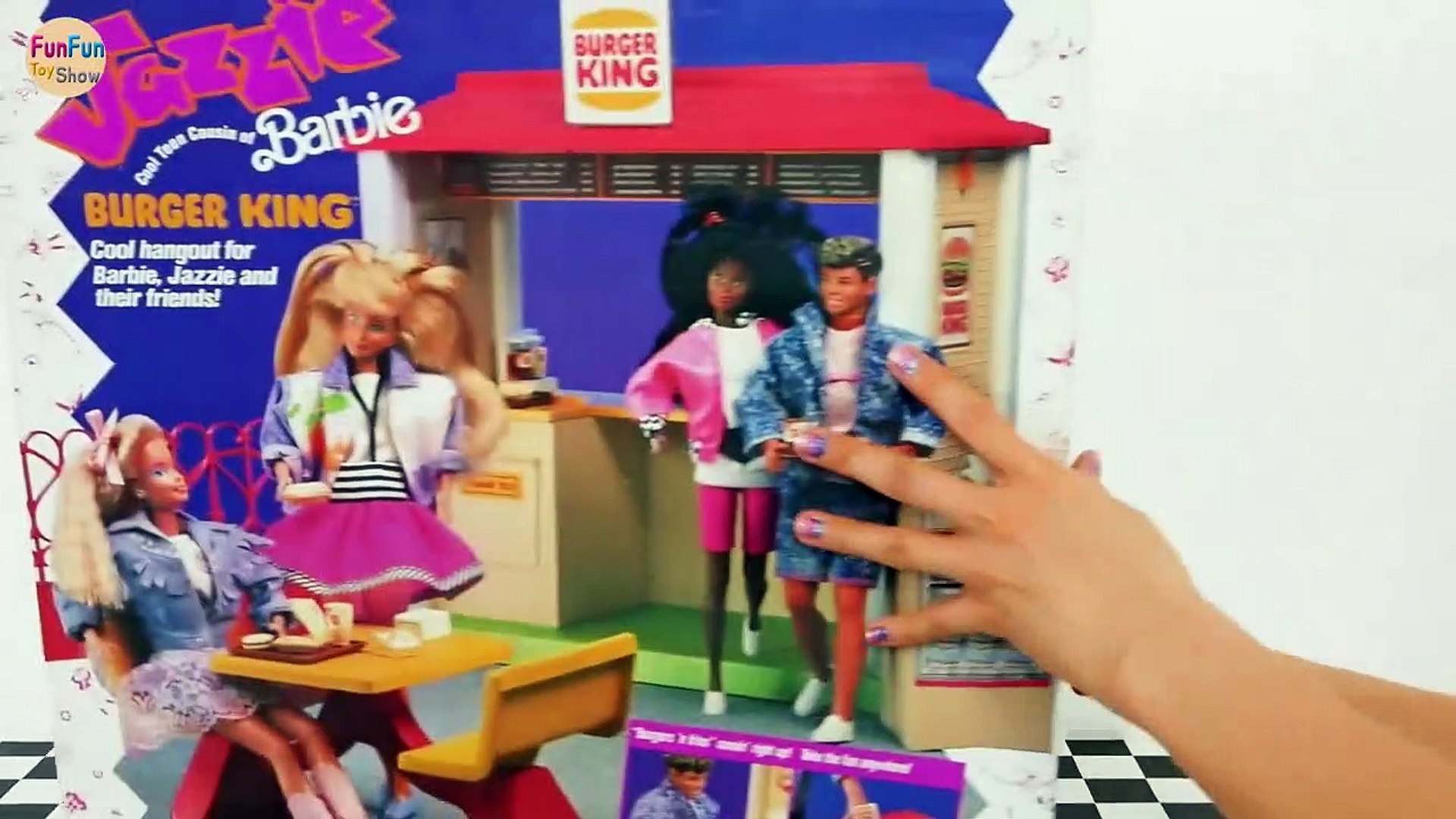 Barbie Burger King Playset Doll Hamburger shop Toy Boneka Barbie Mainan  Boneca de Barbie Brinquedo - Vidéo Dailymotion