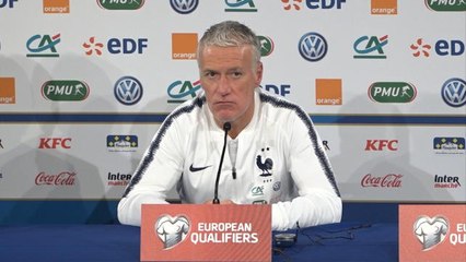 Groupe H - Deschamps va ''prendre le temps'' pour Umtiti