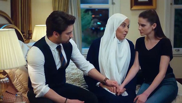 Feride Hanım ve Torunları - Elimi Bırakma 34. Bölüm