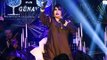 Bülent Ersoy, Konserinde Şarkısını Bölen Kadına Mikrofonla Vurdu