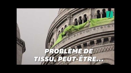 À À Montmartre, ces gilets jaunes ont eu du mal à déployer leur banderole