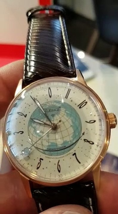 Baselworld 2019 : le salon horloger  est à l'image de ce modèle Raketa, avec une lecture du temps et un cheminement des aiguilles  qui va à contresens
