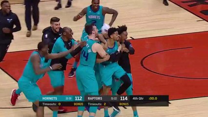 Basket-Ball - NBA - Jeremy Lamb UNBELIEVABLE GAME-WINNER SHOCKS THE WORLD  Hornets vs Raptors - March 24 2019