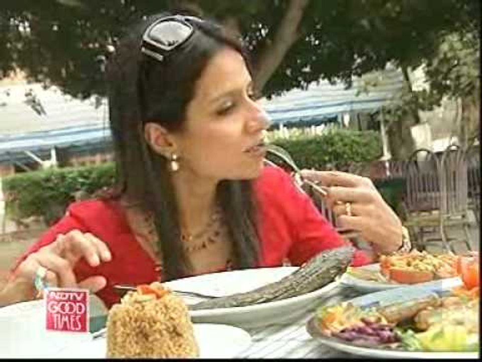 Tasting some ancient food in Egypt