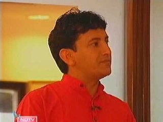 Building bridges with 'couple yoga'