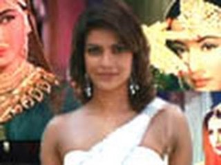Priyanka's white sari fashion disaster
