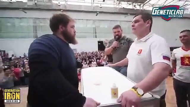 Un concours de gifles très intense en Russie fait le buzz