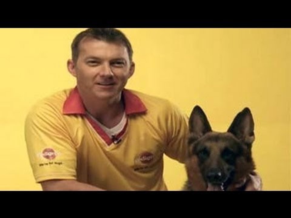 Heavy Petting with cricketer Brett Lee