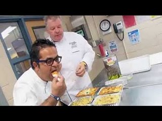 Vicky enjoys the Niagra falls and good food