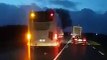 France  un chauffeur de bus inconscient prend des risques pour doubler un camion
