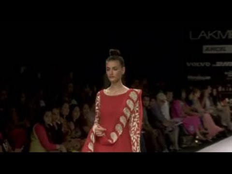 Designer Joy Mitra suggests to wear anarkali with dupatta for Diwali