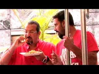 Скачать видео: Rocky and Mayur's favourite: Fancy brunch in Pune