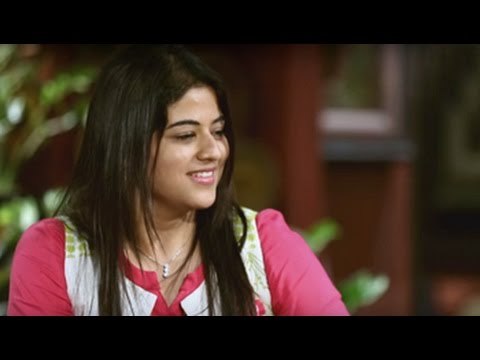 Sabyasachi surprises Amiti with designer goodies