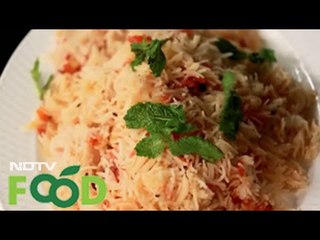 Watch recipe: Tomato Pulao