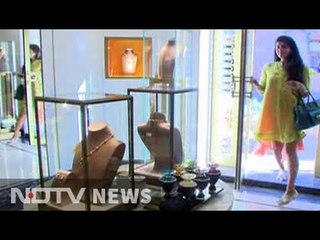 Explore the Italian markets with Ambika Anand