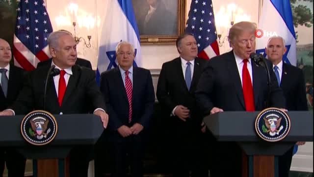 ABD Başkanı Donald Trump, Golan Tepeleri'ni İsrail Toprağı Kabul Eden Kararnameyi İmzaladı.