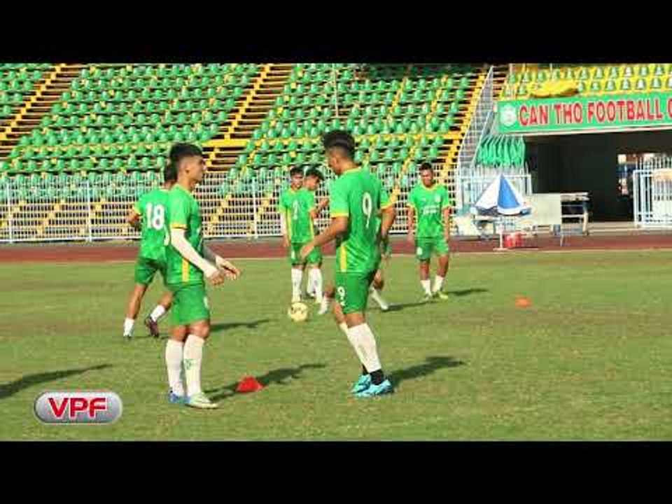 XSKT Cần Thơ đặt mục tiêu trụ hạng trong lễ xuất quân mùa giải mới 2018