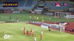 Hai tình huống ghi bàn giống nhau đến kỳ lạ của Quang Hải tại V.League và AFF Cup 2018 | VPF Media