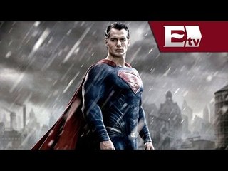 Sale foto oficial de 'Batman vs. Superman: Dawn Of Justice' / Loft Cinema