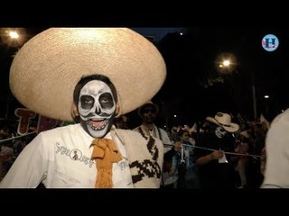 Imágenes del desfile de catrinas