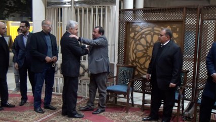 حمدين صباحي في عزاء نفيسة قنديل وغياب الشخصيات العامة