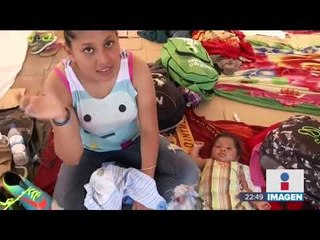 下载视频: Heidi viaja con bebé de 3 meses en caravana migrante en México | Noticias con Ciro