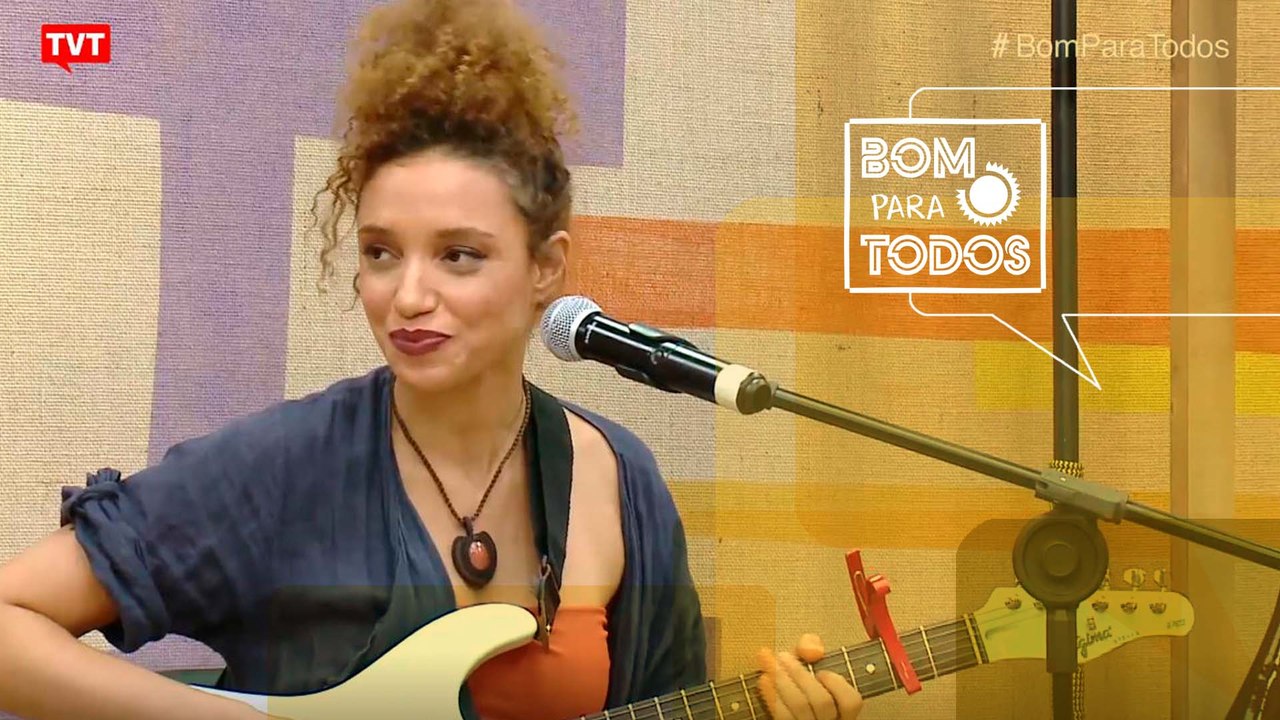 Anna Tréa – Abre Asas