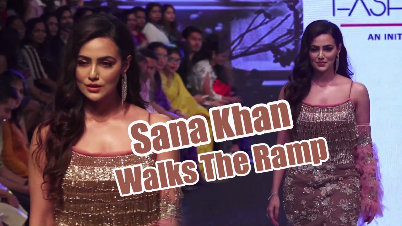 Sana Khan Walks The Ramp At Bombay Times Fashion Week Spring Summer 2019