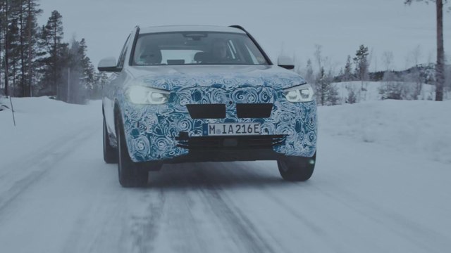 The BMW iX3 undergoes winter trial tests