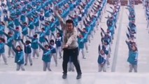 Chinese teacher’s ‘Dura’ dance with hundreds of students