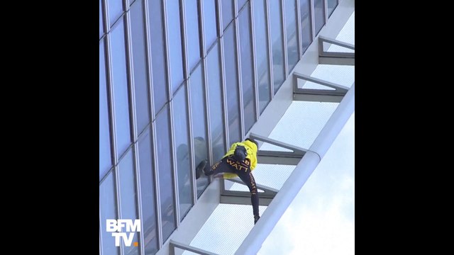 Le Spiderman français a escaladé à mains nues une tour de 37 étages… pour sauver Notre-Dame-de-Paris