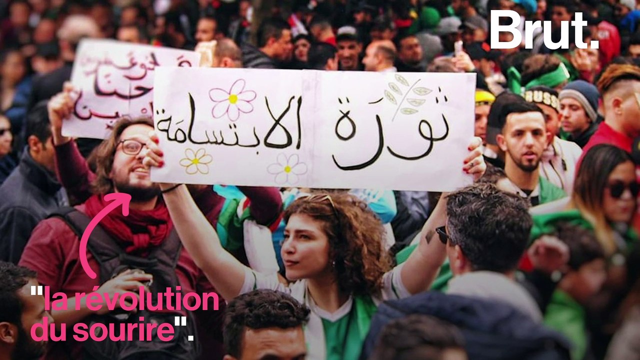 La "révolution  du sourire"  en Algérie