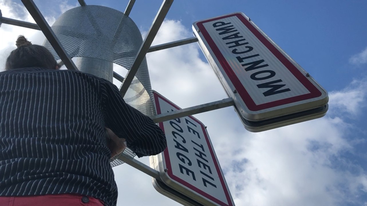 Une drôle d’éolienne dans le Bocage virois