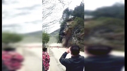 Onlookers flee as mountainside completely collapses in China’s Guizhou