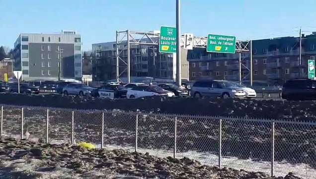 Manifestation des taxis: À Québec, la SQ ne niaise pas avec les taxis!