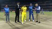 IPL 2019 CSK vs DC: MS Dhoni doing something unusual during toss,Watch Video | वनइंडिया हिंदी